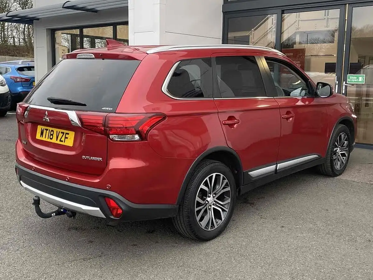 2018-mitsubishi-outlander-22di-d-3-auto-big-16