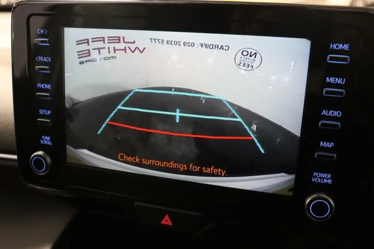 2022-toyota-yaris-cross-15-vvt-i-icon-big-2