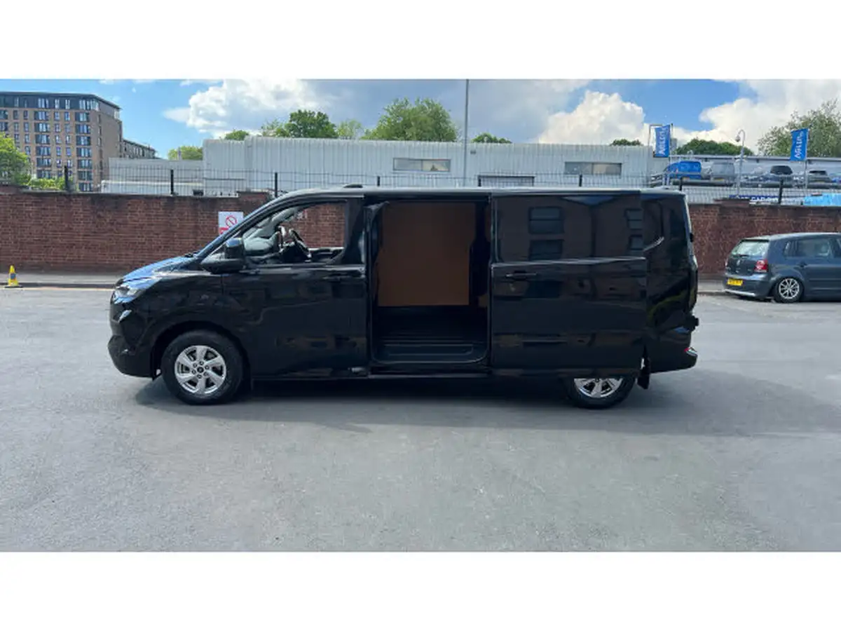 2024-ford-transit-custom-20tdci-280-l2h1-limited-panel-van-1996cc-auto-big-37