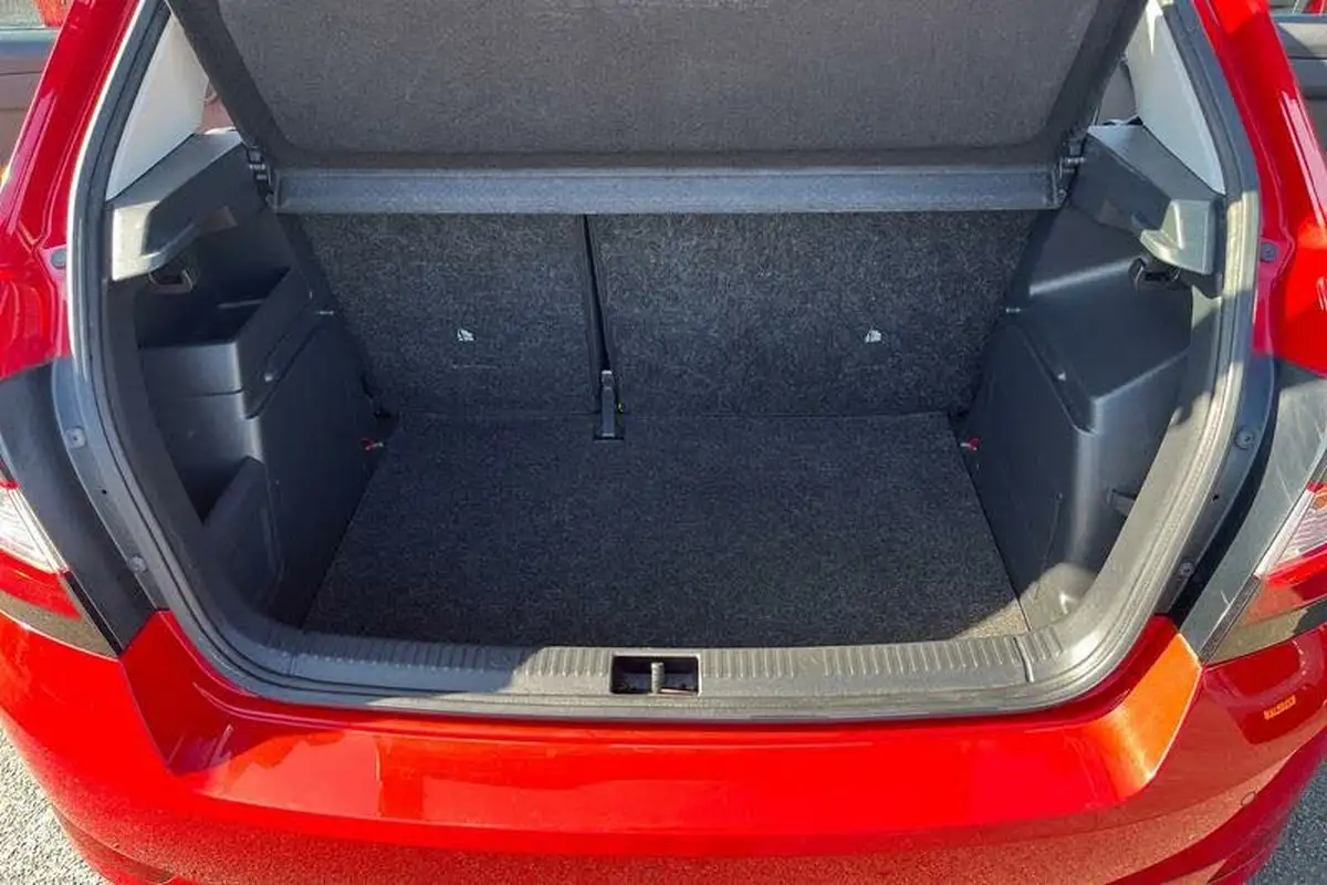2020-skoda-fabia-10-tsi-colour-edition-big-20