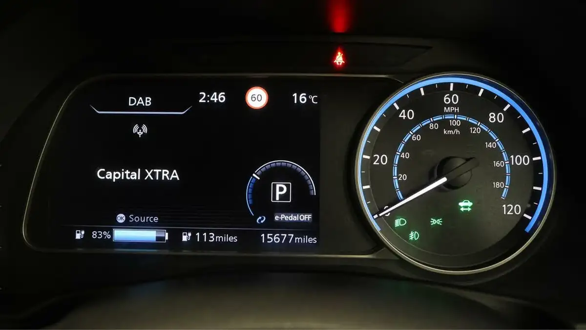 2020-nissan-leaf-e-n-connecta-big-9