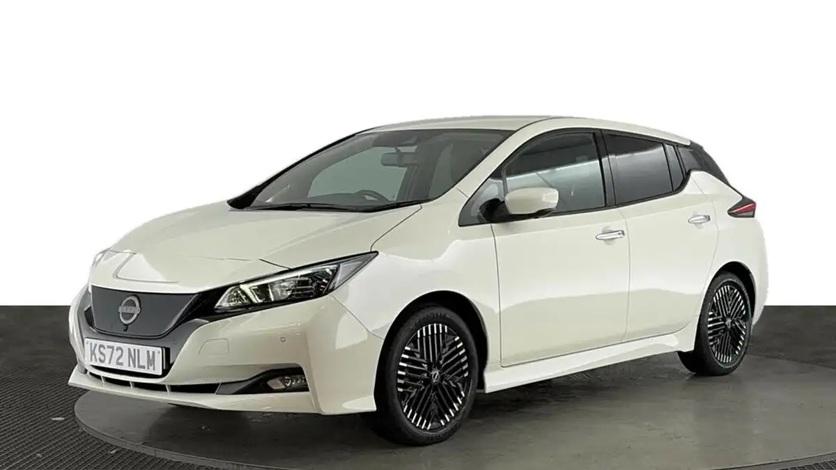 2022-nissan-leaf-e-n-connecta-39kwh-big-0