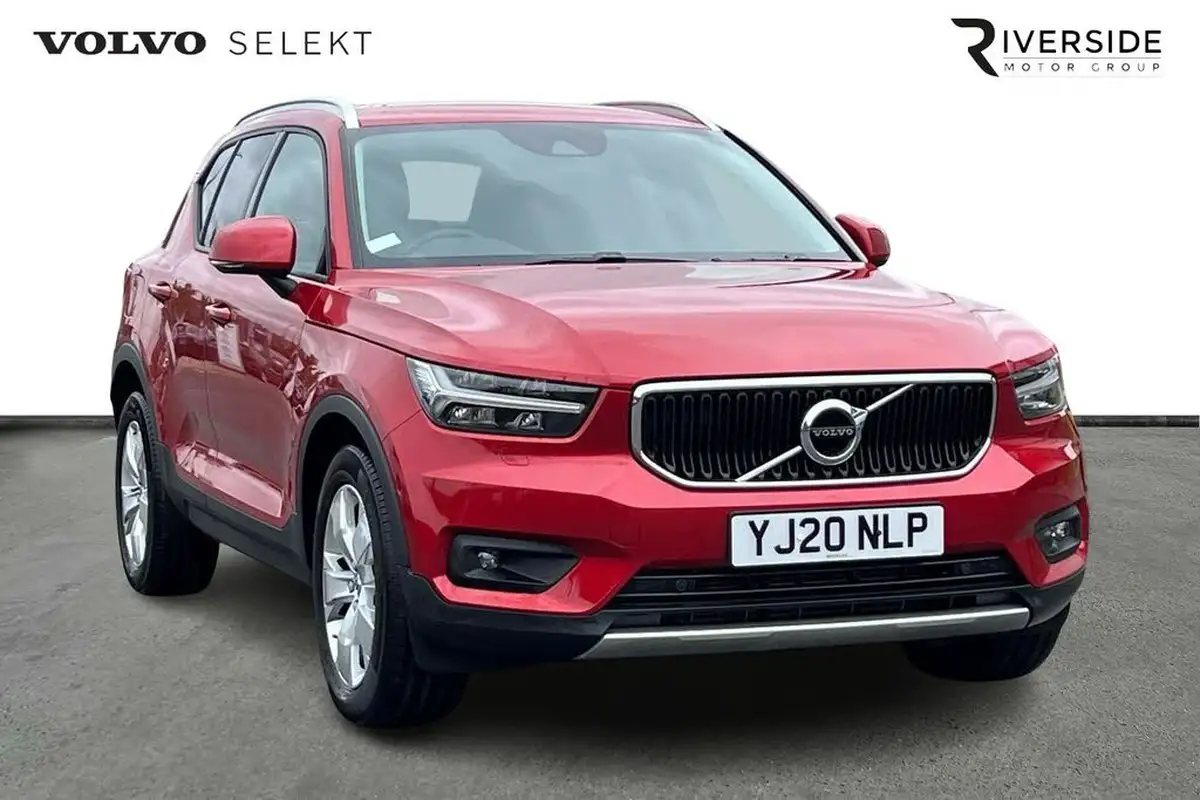 2020-volvo-xc40-20-t4-momentum-pro-awd-big-0