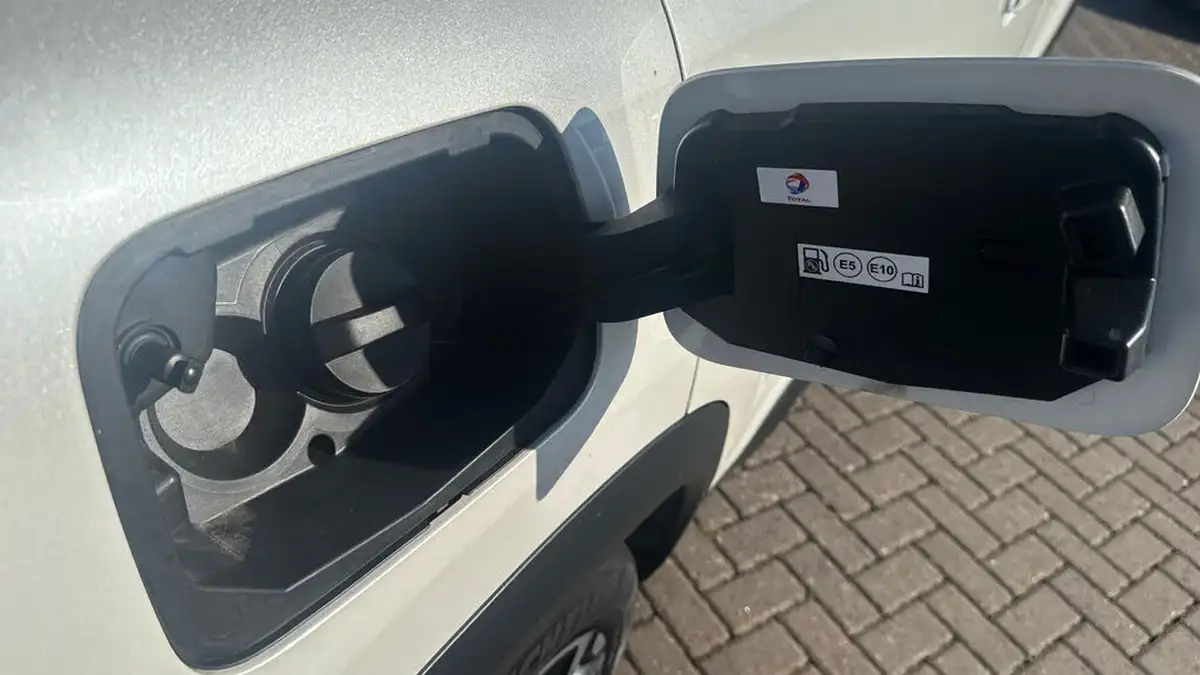 2021-citroen-c5-aircross-12-puretech-flair-plus-eat8-big-30