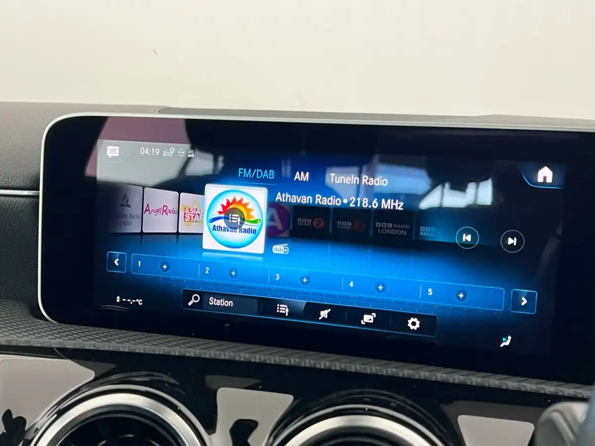 2019-mercedes-benz-a-class-13-a180-se-executive-7g-dct-big-29