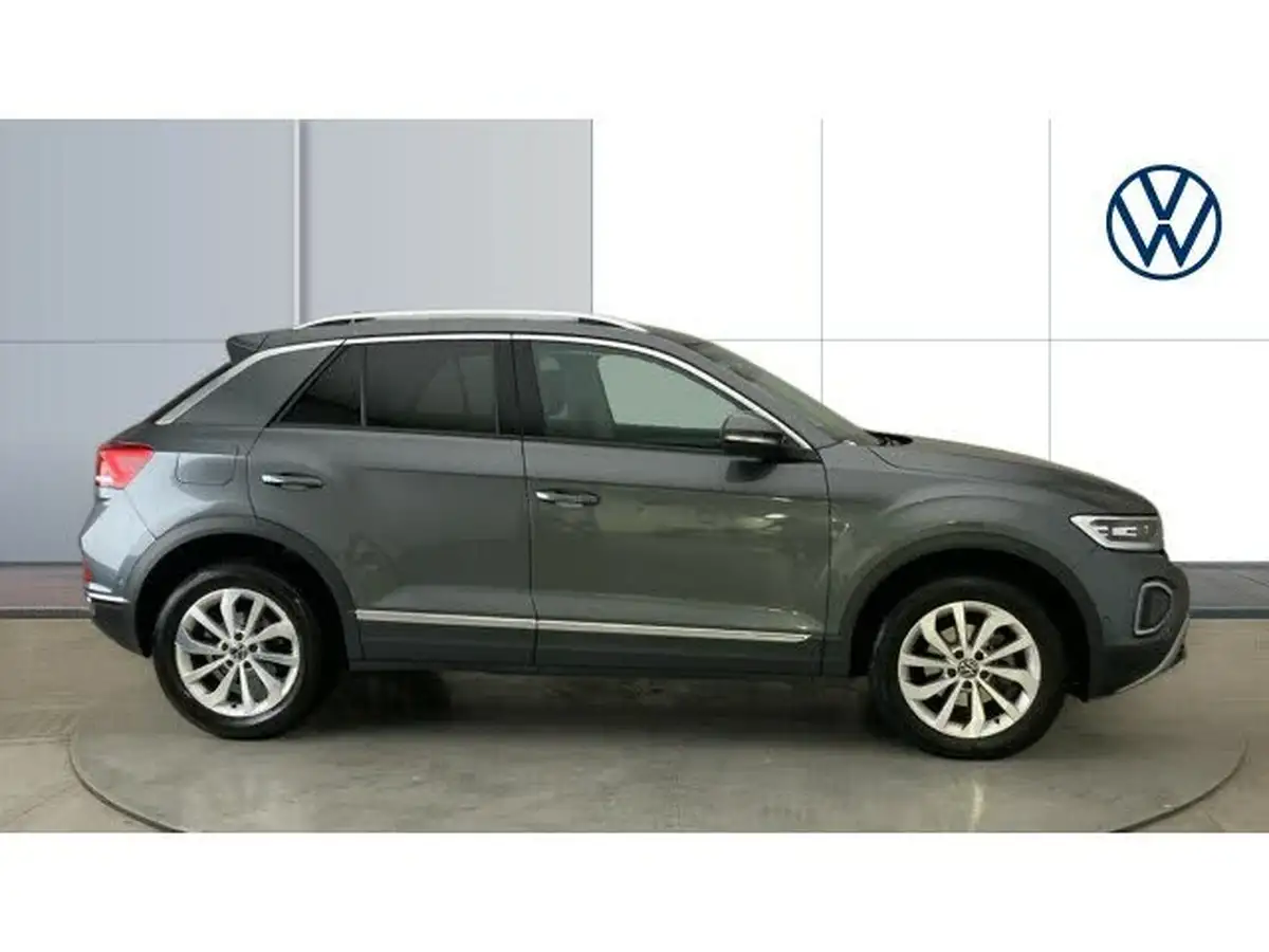 2023-volkswagen-t-roc-15-tsi-style-hatchback-5d-dsg-big-3