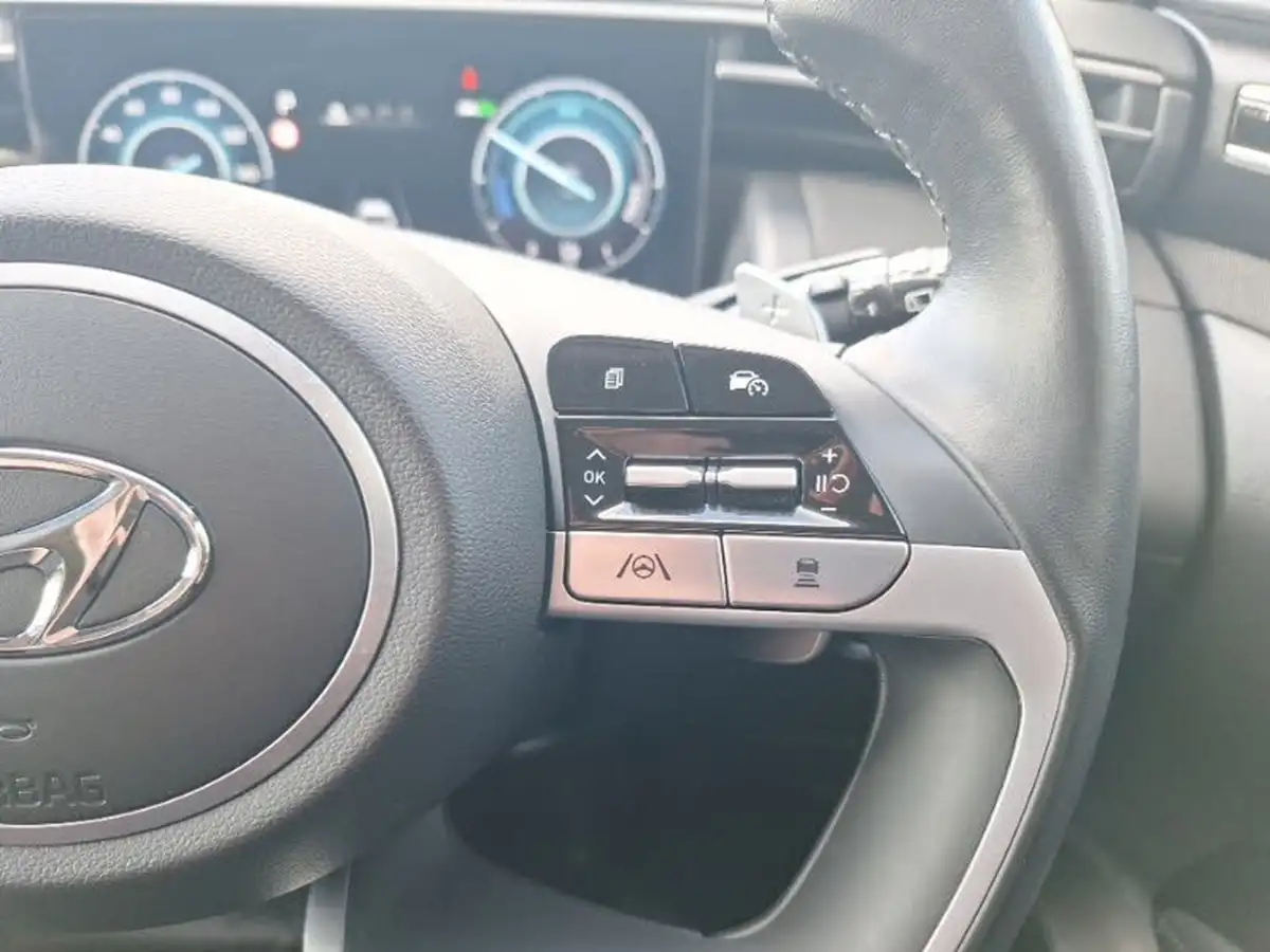 2024-hyundai-tucson-16-t-gdi-premium-230ps-hybrid-auto-big-13