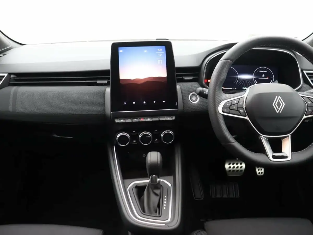 2024-renault-clio-16-esprit-alpine-big-20