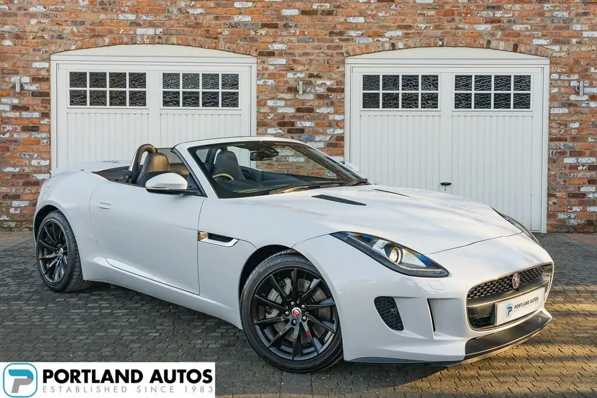 2015-jaguar-f-type-30-convertible-quickshift-big-0