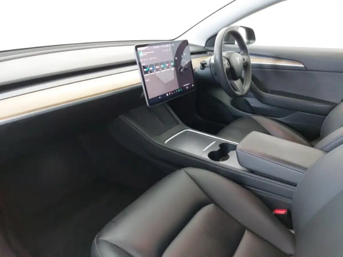 2021-tesla-model-3-e-long-range-4x4-big-4
