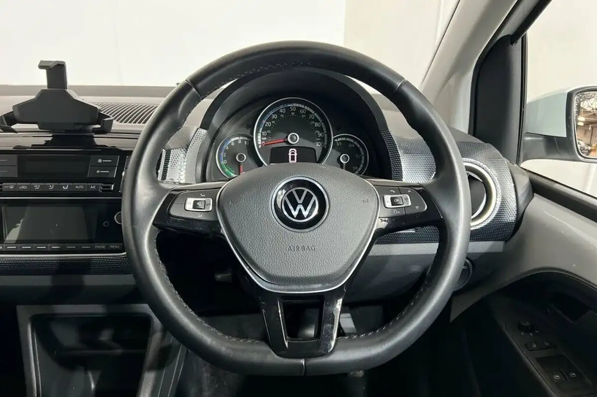 2021-volkswagen-up-e-e-up-big-14