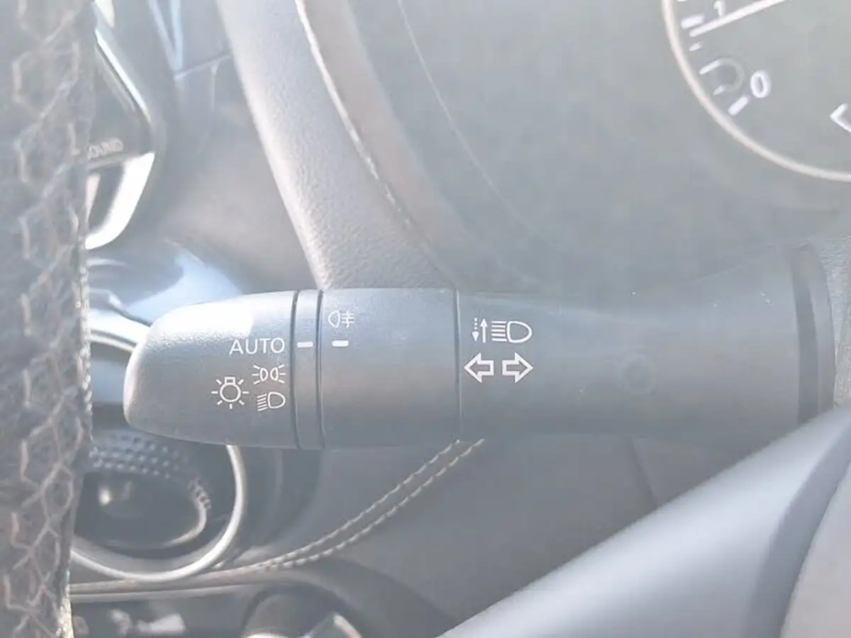 2022-nissan-juke-10-dig-t-n-connecta-big-14