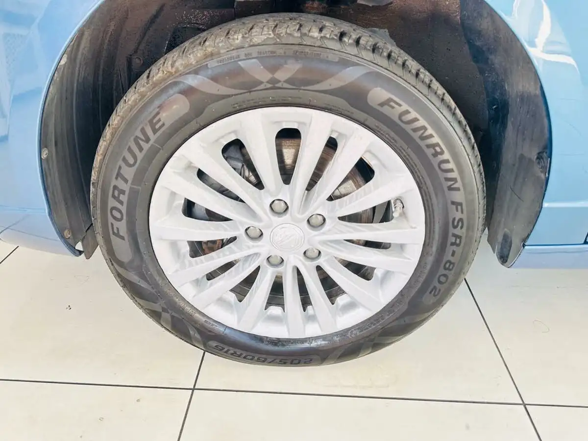 2022-mg-mg5-e-exclusive-ev-long-range-big-9