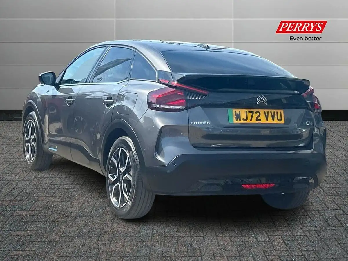 2022-citroen-c4-e-shine-plus-big-1