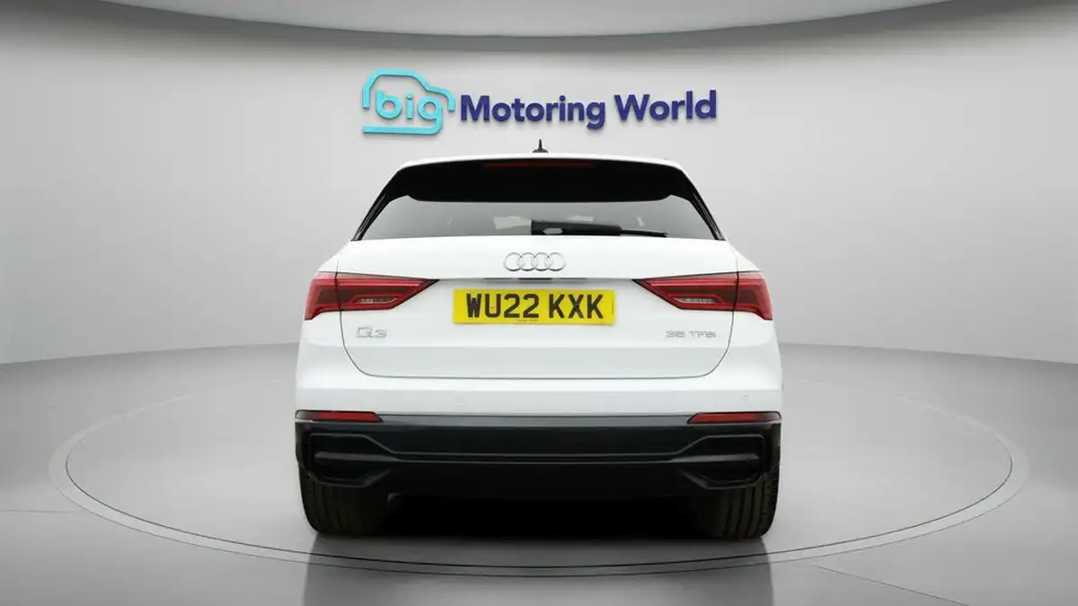 2022-audi-q3-15-35-tfsi-black-edition-codcomfort-sound-pack-station-wagon-big-5