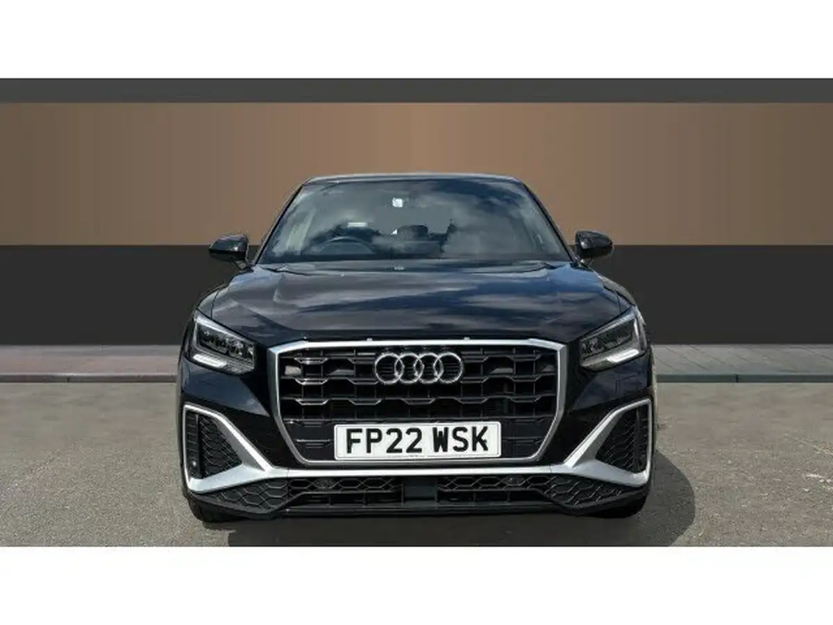 2022-audi-q2-15-35-tfsi-s-line-tronic-big-2