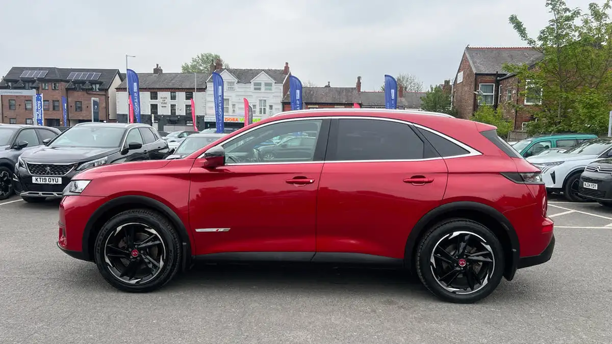 2018-ds-ds-7-crossback-15-bluehdi-performance-line-big-5