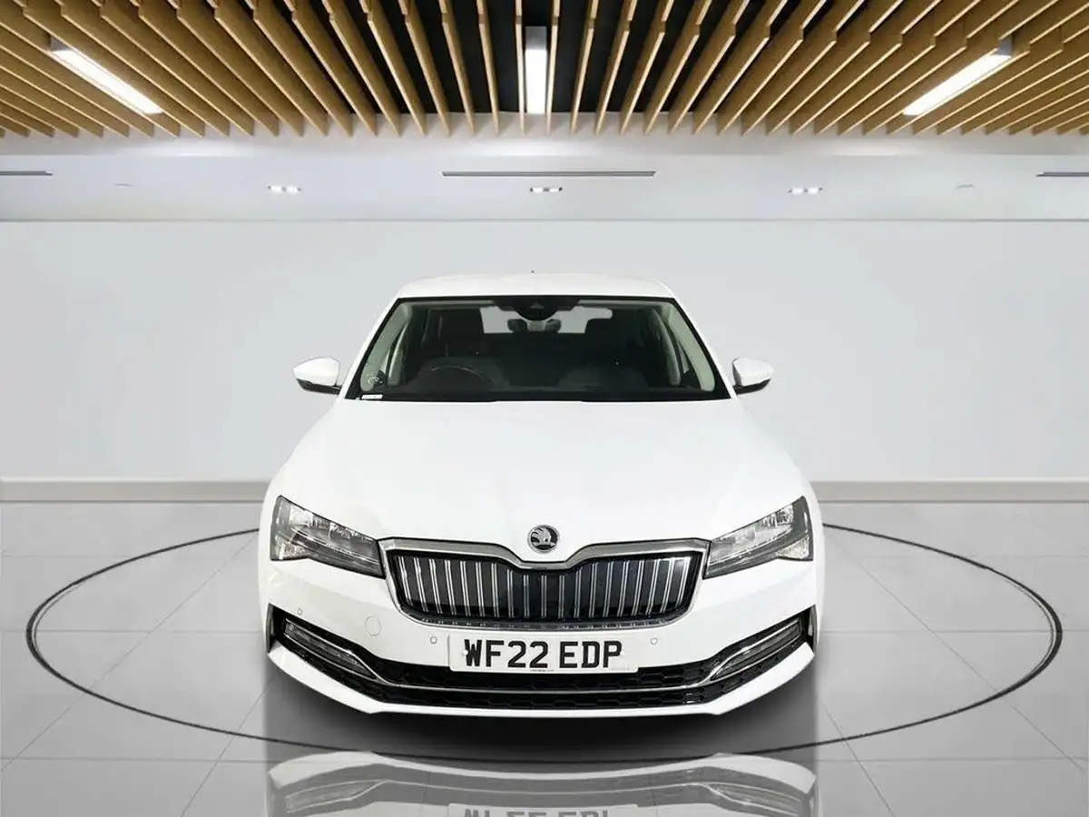 2022-skoda-superb-14-tsi-se-technology-218ps-hatchback-big-1