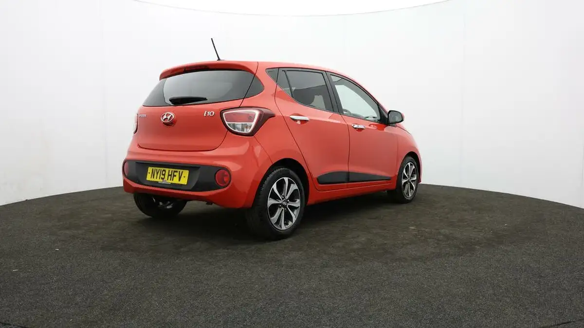 2019-hyundai-i10-12-premium-se-big-75