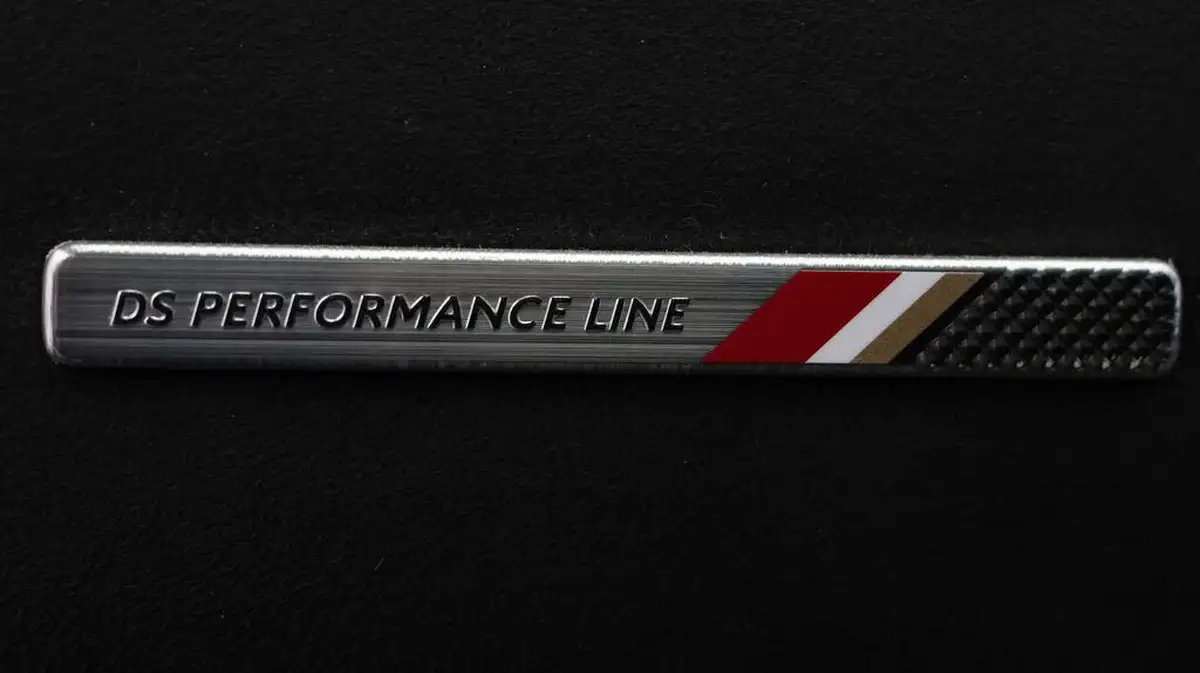 2021-ds-ds-3-crossback-12-puretech-performance-line-130ps-big-20