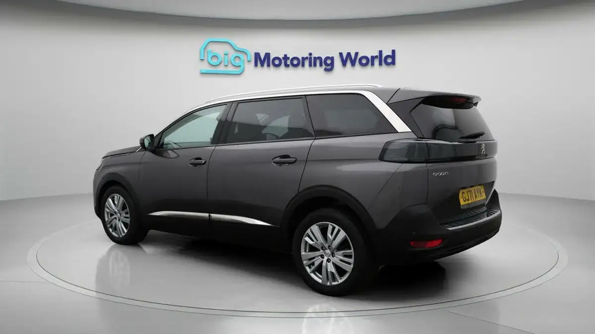 2021-peugeot-5008-suv-15-bluehdi-allure-premium-big-5