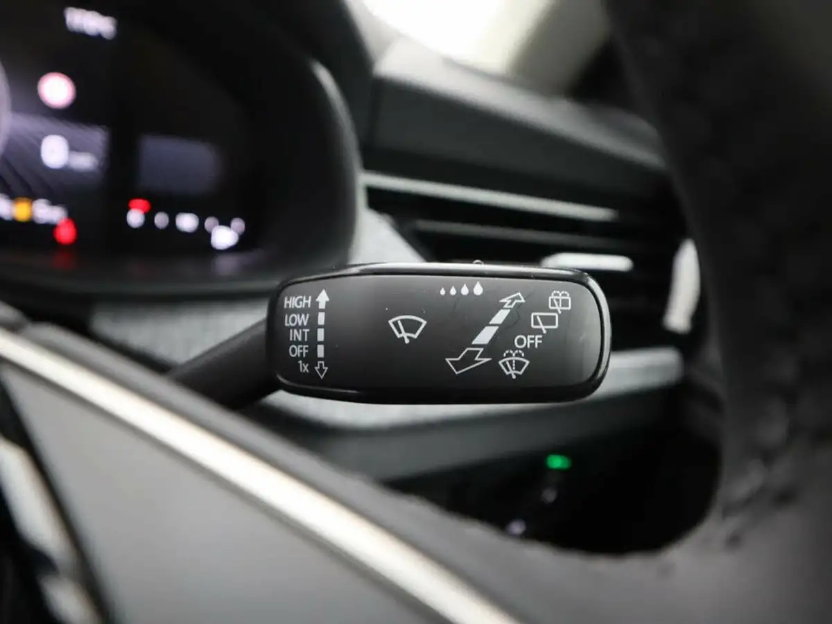 2024-skoda-kamiq-10-tsi-se-116ps-big-24