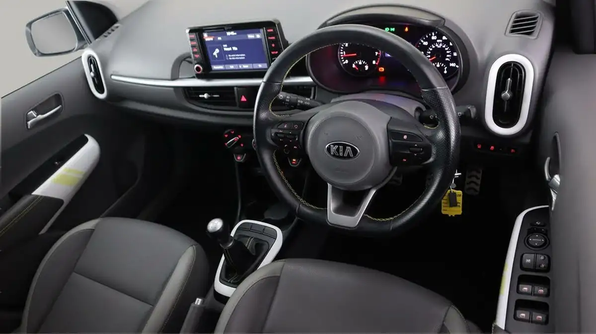 2019-kia-picanto-125-x-line-big-9