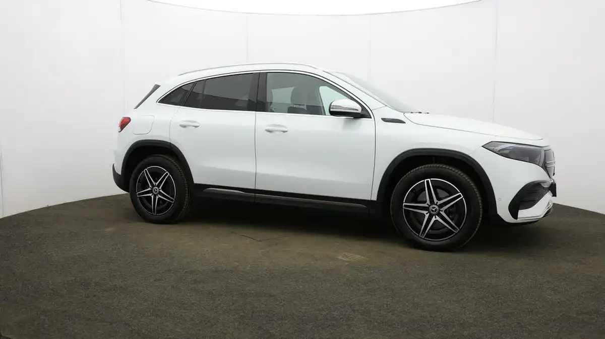 2021-mercedes-benz-eqa-e-eqa-250-amg-line-big-49