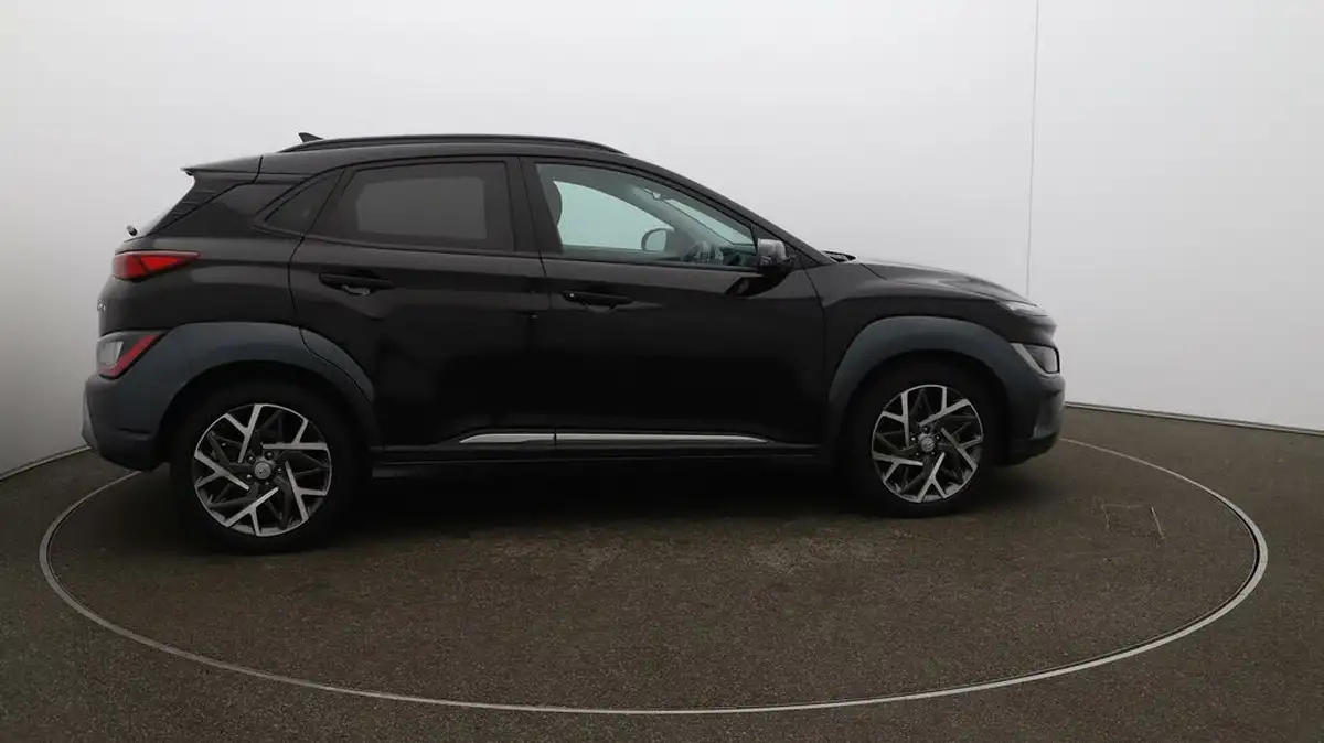 2022-hyundai-kona-16-gdi-premium-big-44