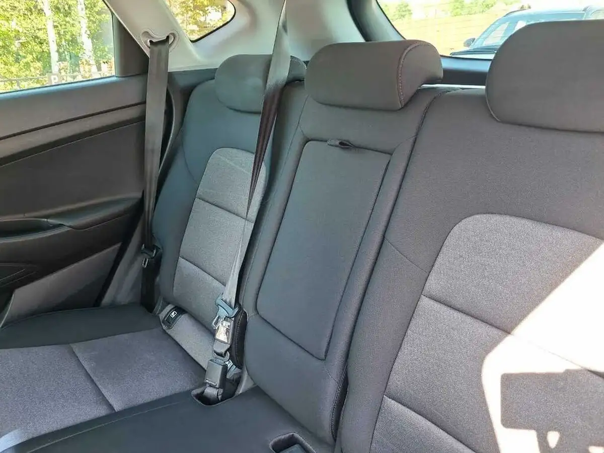 2021-hyundai-tucson-16crdi-se-nav-136ps-dct-big-9
