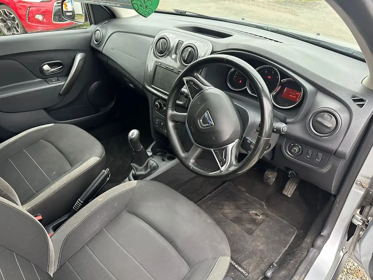 2020-dacia-sandero-stepway-09-tce-comfort-big-8