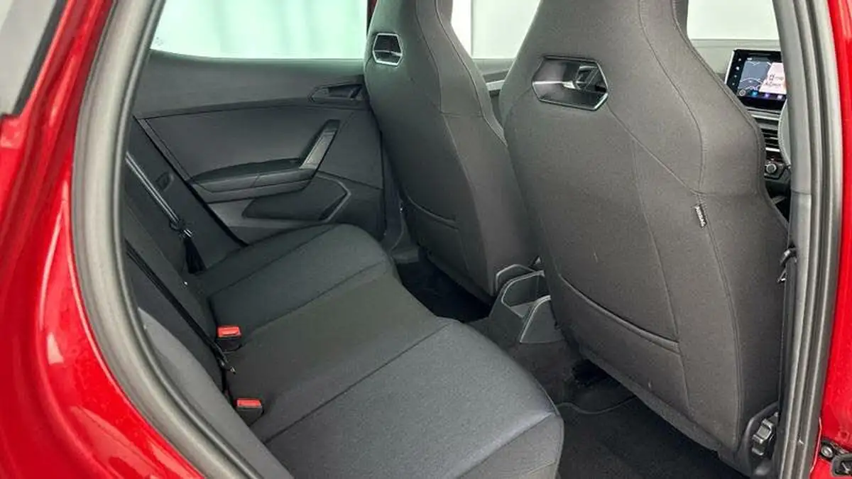 2024-seat-ibiza-10-tsi-anniversary-limited-edition-115ps-big-25