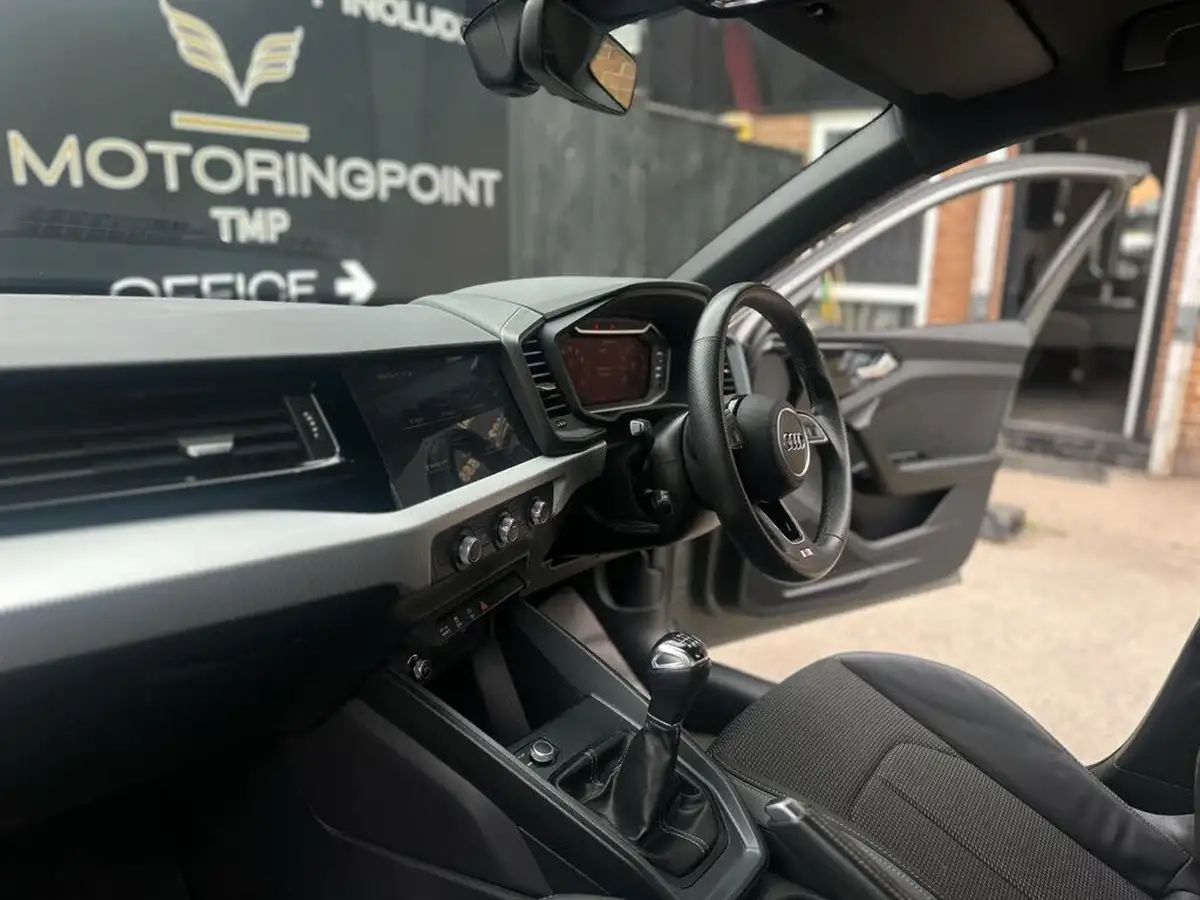 2022-audi-a1-10-30-tfsi-s-line-big-19
