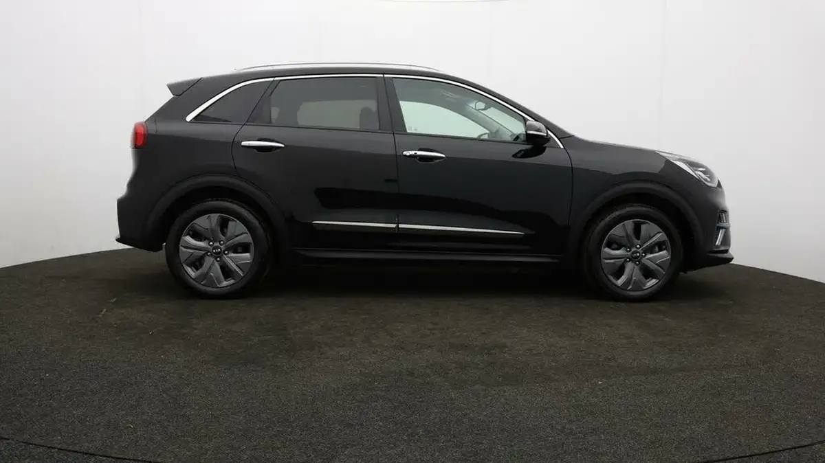 2022-kia-e-niro-ev-4-big-38