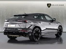 2024-lamborghini-urus-40-no-trim-small-2