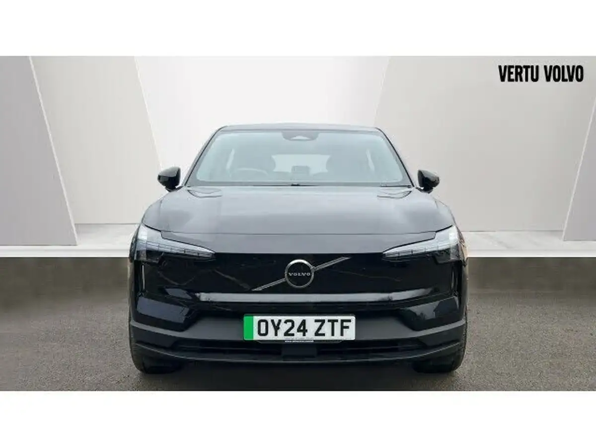 2024-volvo-ex30-e-single-motor-plus-extended-range-big-11