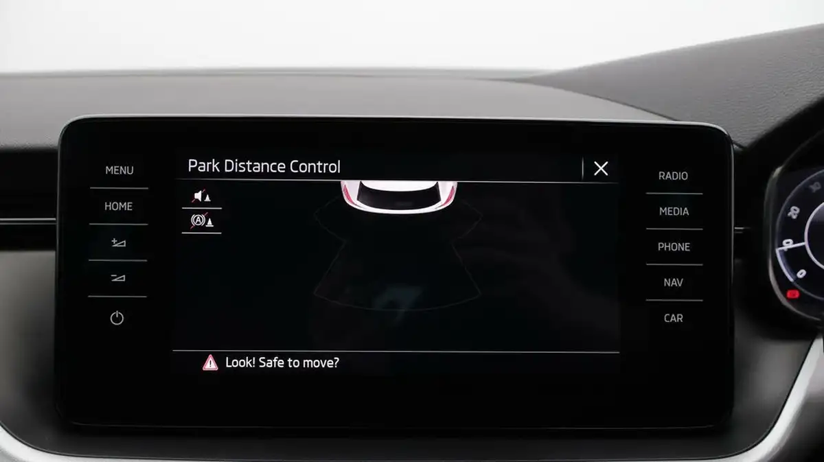 2021-skoda-kamiq-10-tsi-se-l-109ps-dsg-big-23