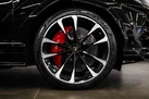 2020-lamborghini-urus-40-no-trim-small-8