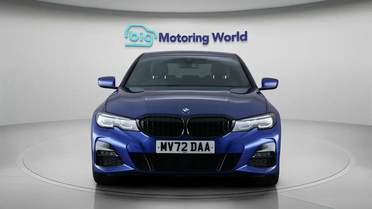 2022-bmw-3-series-20-320i-m-sport-saloon-4d-big-2