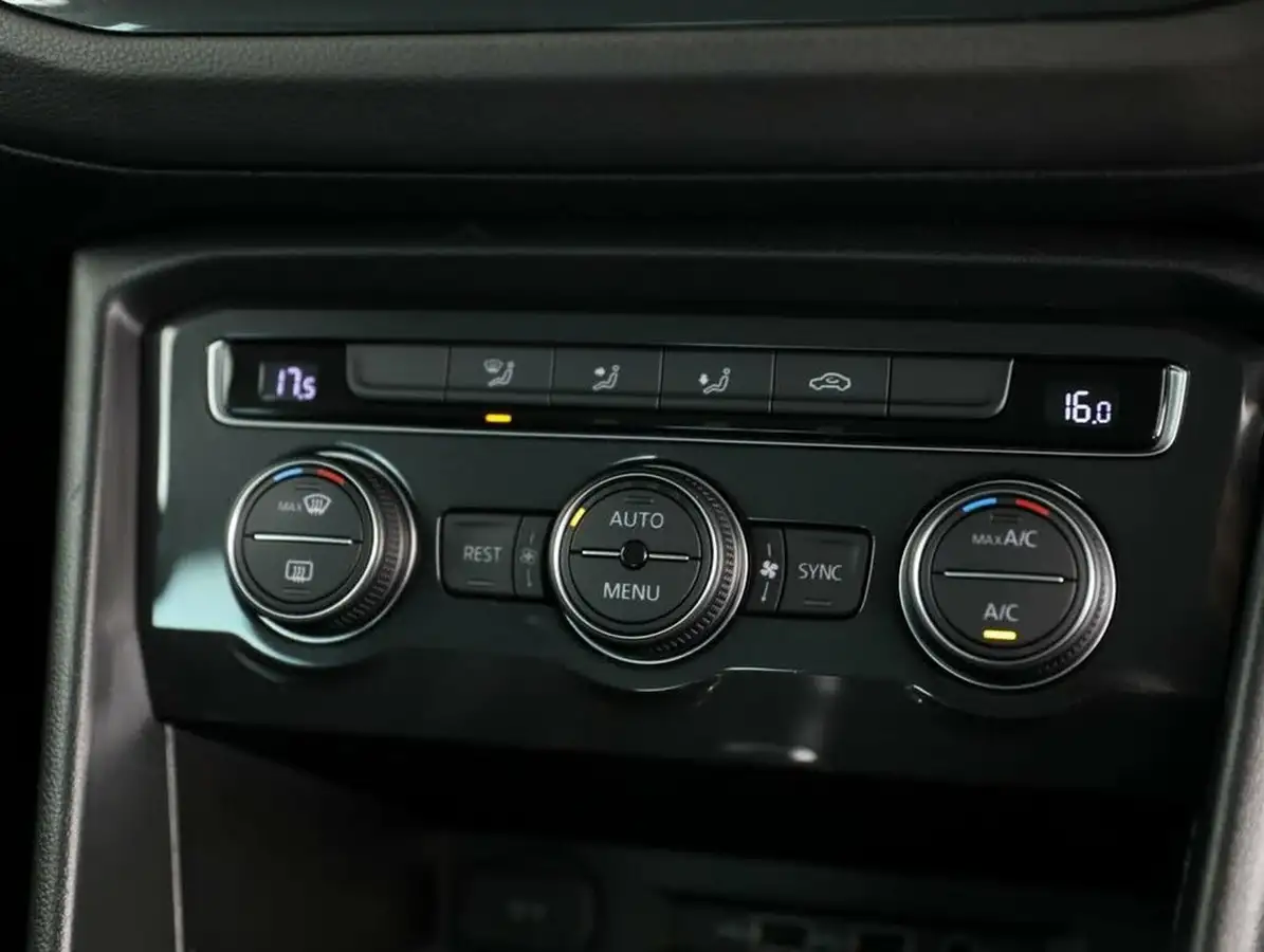 2018-volkswagen-tiguan-20tdi-se-150ps-4motion-ss-big-22