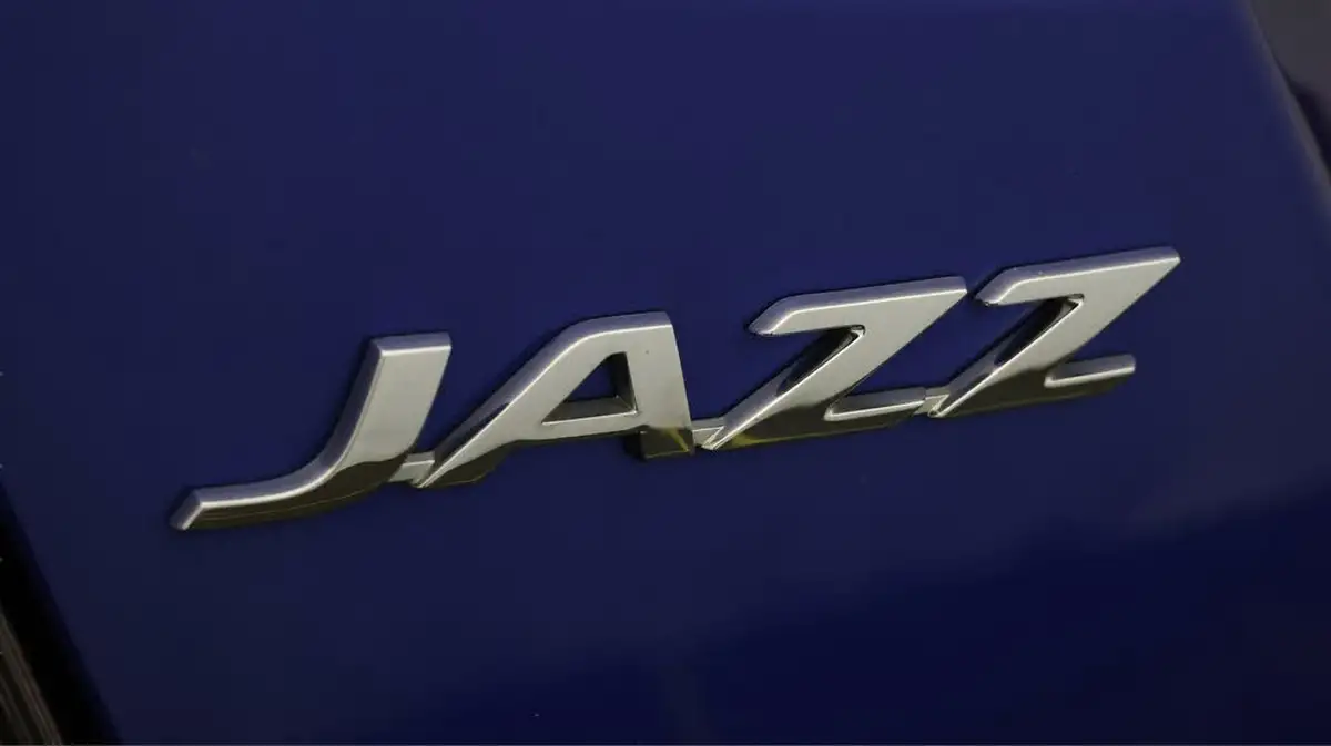 2020-honda-jazz-13-i-vtec-se-cvt-big-19