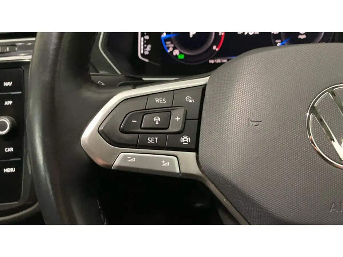 2023-volkswagen-tiguan-allspace-15-tsi-life-big-16