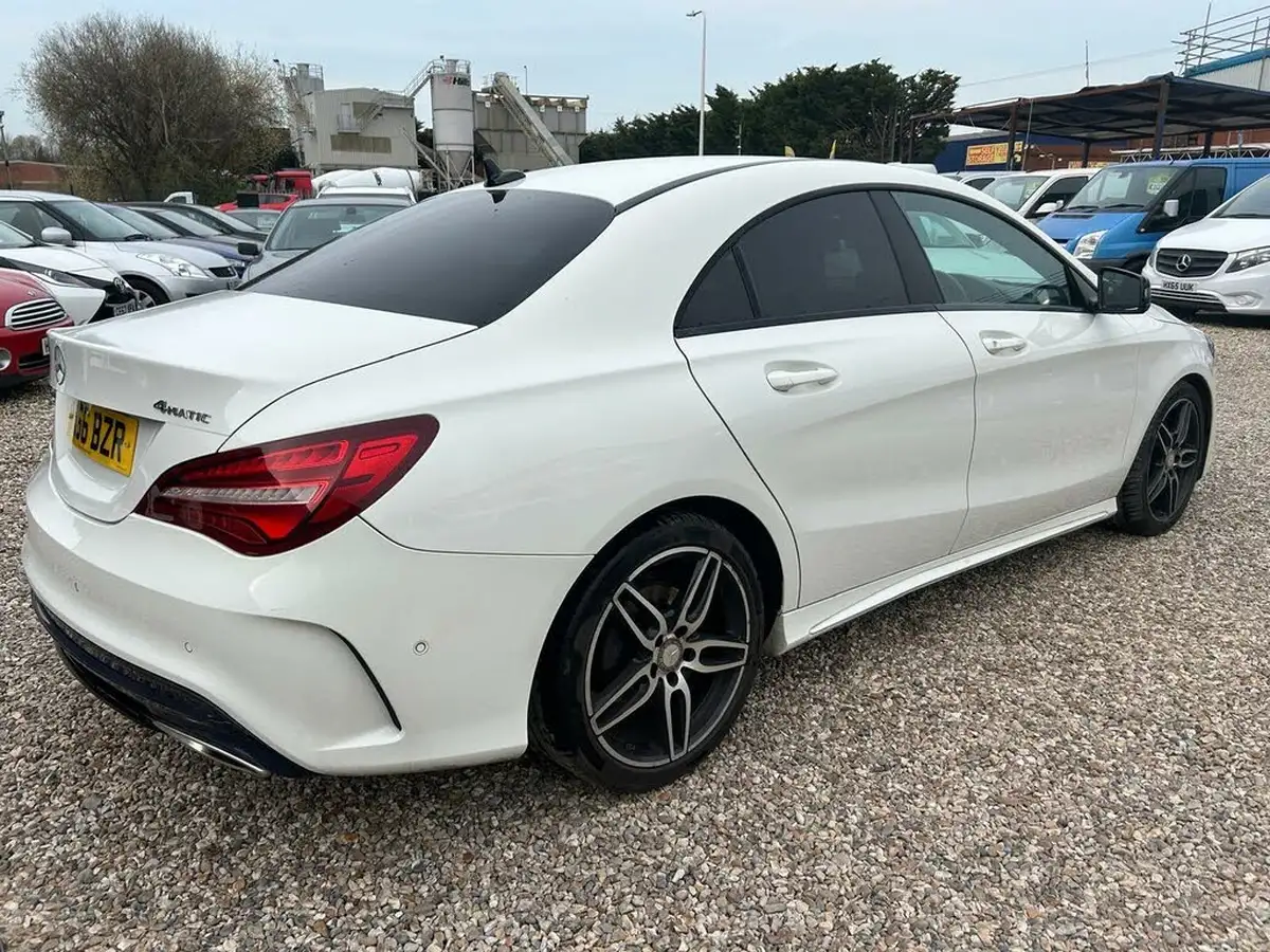 2016-mercedes-benz-cla-21d-cla-220-amg-line-4matic-coupe-4d-big-8
