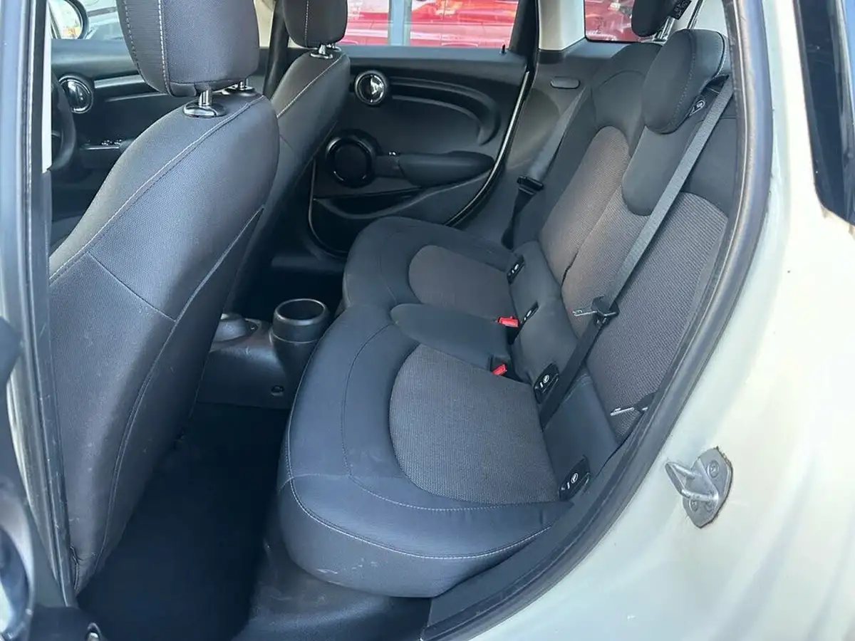 2017-mini-cooper-15-cooper-ss-hatchback-5d-big-13
