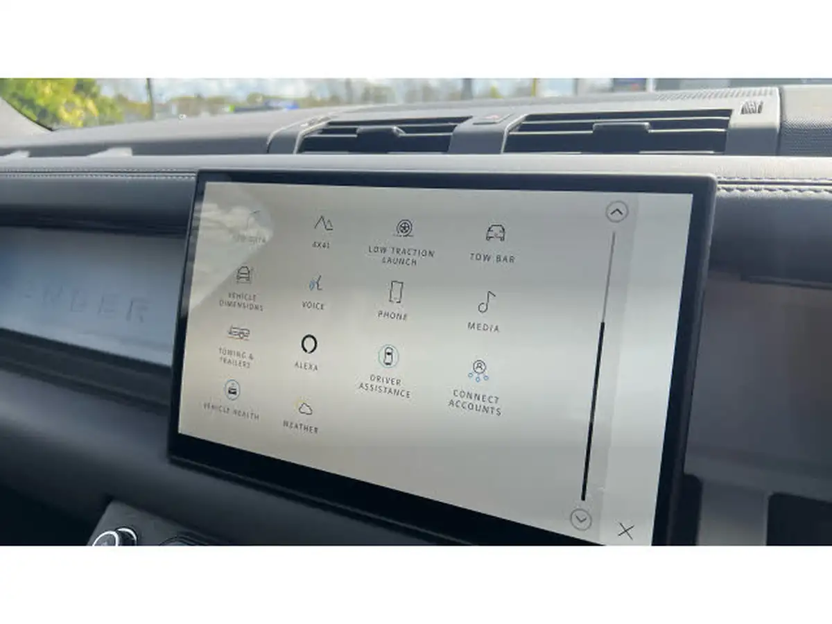 2024-land-rover-110-defender-30-d350-x-dynamic-hse-big-40
