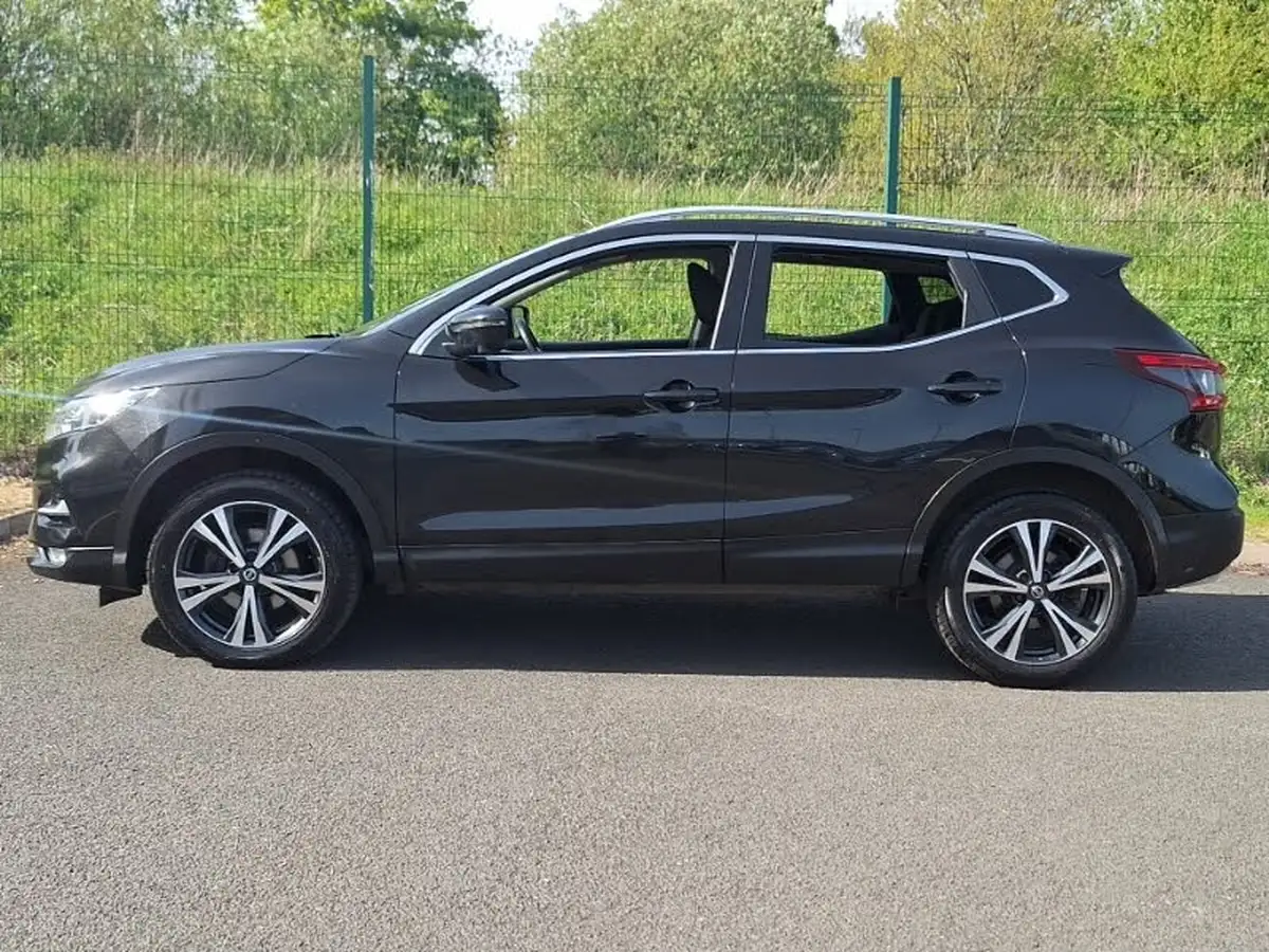 2017-nissan-qashqai-15dci-n-connecta-big-3
