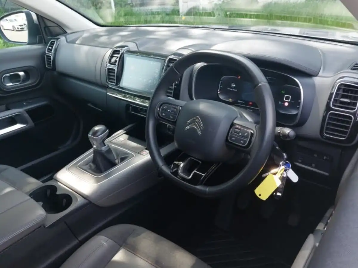 2020-citroen-c5-aircross-12-puretech-flair-big-11