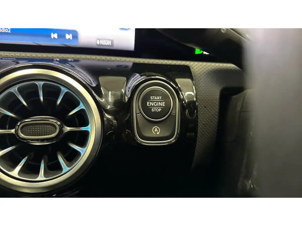 2023-mercedes-benz-cla-20d-cla-220d-amg-line-premium-plus-coupe-4d-big-31