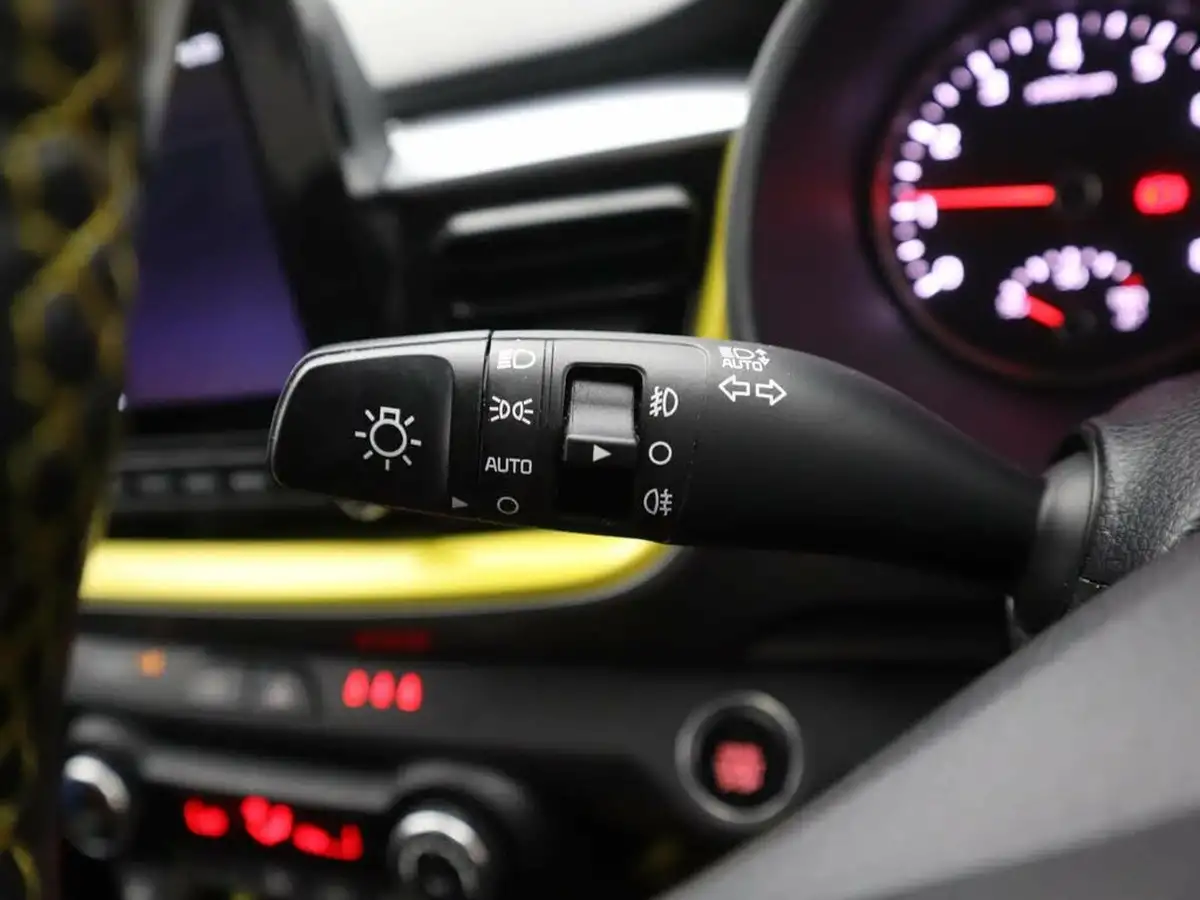 2023-kia-stonic-10-t-gdi-quantum-big-21