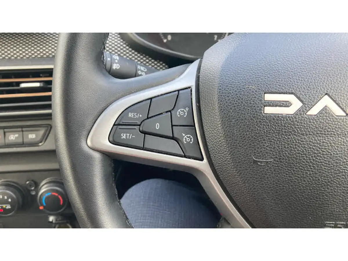 2024-dacia-sandero-stepway-10-tce-expression-90bhp-big-29
